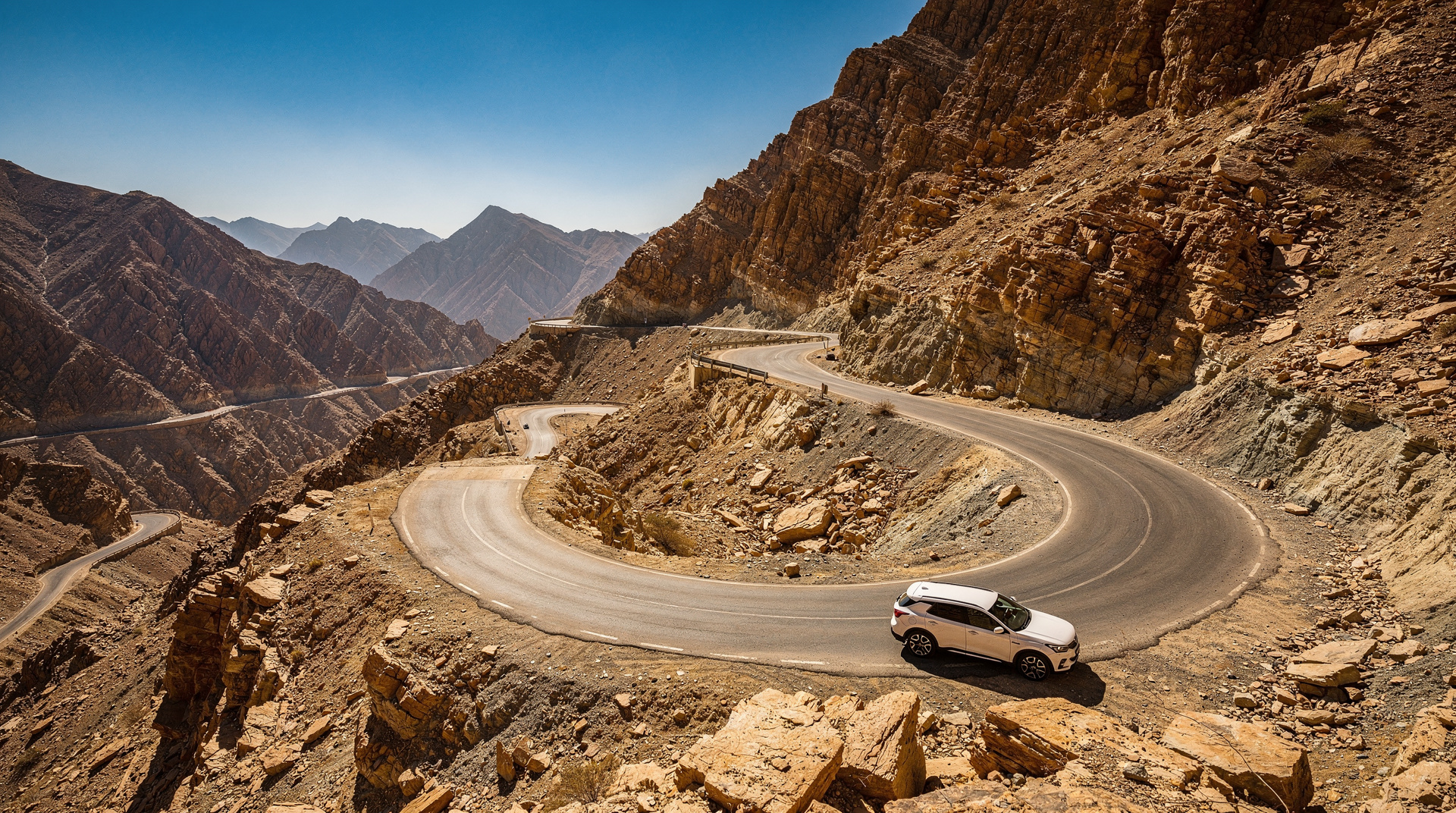 Landschaftliche Fahrten in Oman: 8 Straßen, die Ihnen den Atem Verschlagen